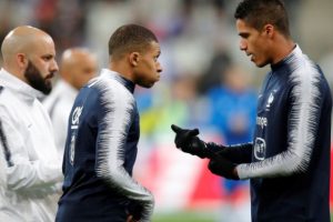 HyperX, &uuml;nl&uuml; futbolcu Rapha&euml;l Varane'ı renklerine kattı