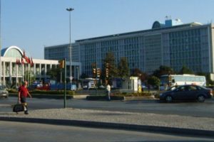 İstanbul B&uuml;y&uuml;kşehir Belediye Meclisi AK Parti'nin!
