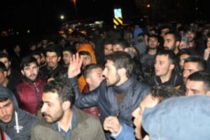 Muş'ta toplantı ve y&uuml;r&uuml;y&uuml;ş yasağı