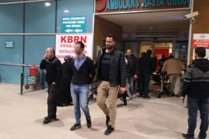 Bursa'da alışveriş merkezinin tuvaletinde kan aktı!