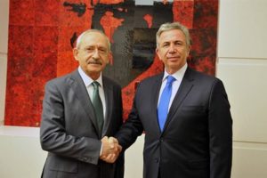 CHP Lideri Kılı&ccedil;daroğlu istifadan d&ouml;nm&uuml;ş
