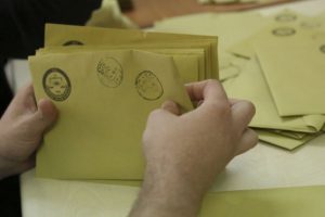 Denizli'nin 3 il&ccedil;esinde se&ccedil;im sonu&ccedil;larına itiraz