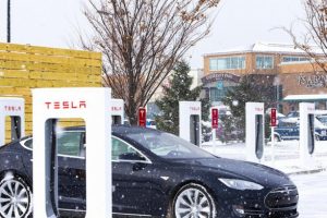 Norve&ccedil;, trafikteki ara&ccedil;ların yarısından fazlasının elektrikli olduğu ilk &uuml;lke oldu