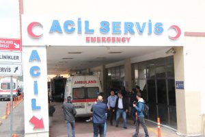 Okula giderken otomobilin altında kalan Halil'den acı haber