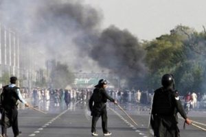 Afganistan'da Taliban saldırısı! 8 &ouml;l&uuml;
