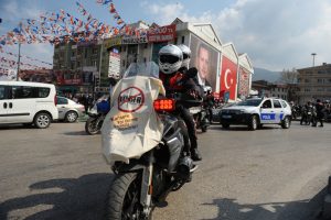 Bursa'da motosikletlerle kanser i&ccedil;in farkındalık turu