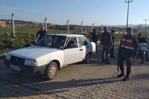 Jandarma aranan 76 kişiyi yakaladı