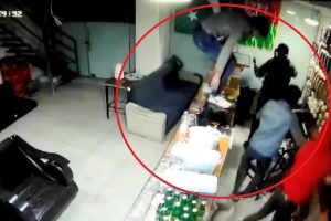 Gebze'deki bı&ccedil;aklı 5 gasp&ccedil;ı tutuklandı