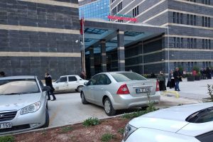 Bı&ccedil;aklanan lokanta işletmecisi hayatını kaybetti