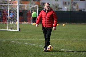 Sergen Yal&ccedil;ın: Ortada 24 puanlık bir havuz ortamı var