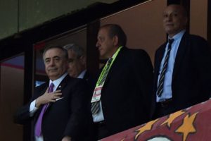 TT Stadı'nda Başkan Cengiz ve y&ouml;netime destek