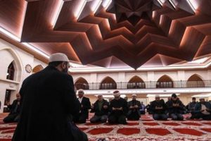 Mira&ccedil; Kandili yurt genelinde idrak ediliyor