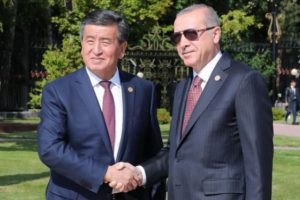 Kırgızistan Cumhurbaşkanı Ceenbekov'dan Erdoğan'a tebrik telefonu