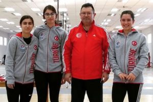 Milli eskrimciler D&uuml;nya Şampiyonası'na odaklandı