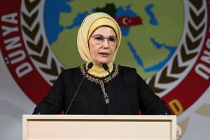 Emine Erdoğan &Uuml;rd&uuml;n'de Sıfır Atık Projesi'ni anlatacak
