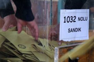 Sarıyer'deki ge&ccedil;ersiz oylar yeniden sayılacak