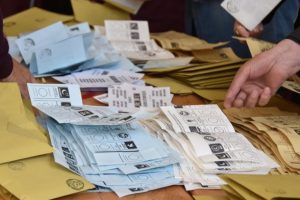 CHP'den "oy sayım kararı kaldırılsın" başvurusu