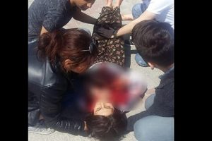 Kan donduran olay! Boynu kesik halde kendini dışarıya attı...