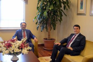 Bursa Osmangazi Kaymakamı Orhan'dan D&uuml;ndar'a tebrik ziyareti