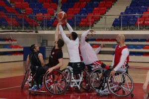 Tekerlekli Sandalye Basketbol Milli Takimi Na Galatasaray Dan Dort Oyuncu Galatasaray Org