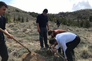 &Uuml;lk&uuml; Ocakları'dan bin fidan