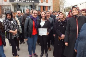 "T&uuml;rkiye'de tek bağımsız kadın belediye başkanıyım"