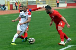 Kahramanmaraşspor, Zonguldak K&ouml;m&uuml;rspor'u rahat ge&ccedil;ti