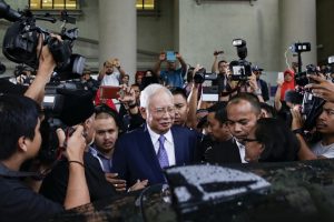 Eski Malezya Başbakanı Rezak hakim karşısında