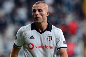 Galatasaray bombayı patlattı! İşte ilk transfer...