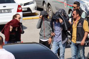 3 ay s&uuml;ren takibin ardından yakalandılar