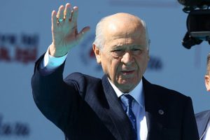 Bah&ccedil;eli'nin &ouml;nerisi AK Parti'yi harekete ge&ccedil;irdi!