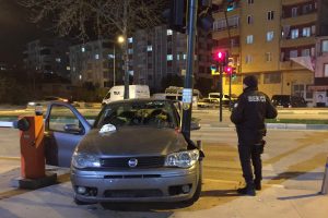 Bursa'da alkoll&uuml; s&uuml;r&uuml;c&uuml;, kazanın ardından arkadaşıyla yer değiştirmiş
