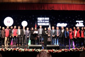 Bursa Gemlik'te k&uuml;lt&uuml;r sanat r&uuml;zgarı