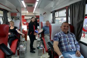 Bursa Mudanya'da eğitimcilerden kan bağışı