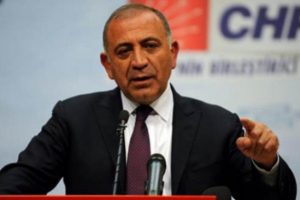 G&uuml;rsel Tekin: ''AKP bir sonraki se&ccedil;imlerde de kaybedecek''