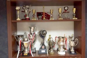 Manisaspor'un kupaları satıldı