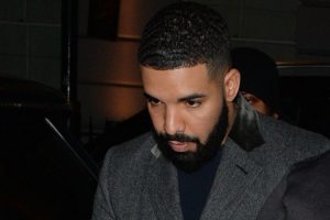 Drake 55 milyon dolarlık &ouml;zel &uuml;retim saatiyle dikkat &ccedil;ekti