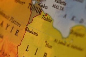 Trablus'u ele ge&ccedil;irmek i&ccedil;in saldırı başlattılar