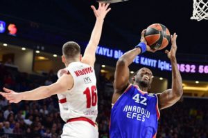 Anadolu Efes - AX Armani Exchange Olimpia Milan: 101 - 95