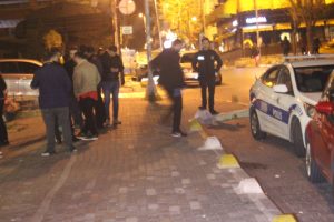 Alacak verecek meselesi kafede silahlı kavgaya d&ouml;n&uuml;şt&uuml;!