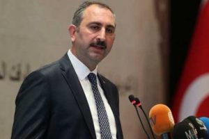 Adalet Bakanı G&uuml;l: YSK son otoritedir