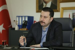AK Parti'li Kaya: Sana Kandil'in t&uuml;rk&uuml;s&uuml;n&uuml; s&ouml;yletirsem namerdim