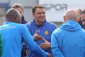 Mustafa Kaplan'dan Fenerbah&ccedil;e'ye g&ouml;zdağı