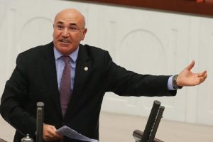 CHP'li Tanal: Haberleşme &ouml;zg&uuml;rl&uuml;ğ&uuml;m&uuml;z kısıtlanıyor