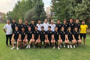 İneg&ouml;lspor U17 T&uuml;rkiye finallerinde Sakaryaspor ile karşılaşacak