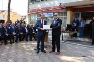 Rasim Daşhan, mazbatasını aldı, g&ouml;revine yeniden başladı