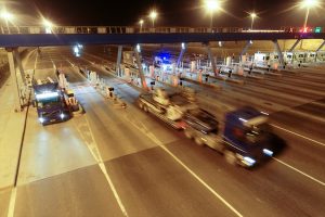İstanbul'da "B&uuml;y&uuml;k G&ouml;&ccedil;" s&uuml;r&uuml;yor