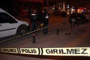 Sara krizi ge&ccedil;iren &ouml;ğrenci 5'inci kattan d&uuml;şt&uuml;