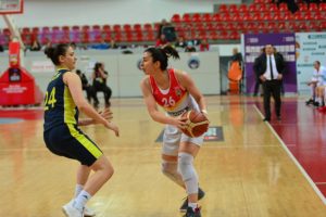 Fenerbah&ccedil;e potada fark attı
