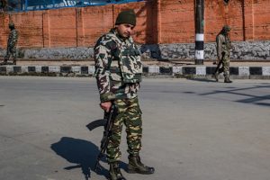 Pakistan, Hindistan'ın saldırı hazırlığında olduğunu iddia etti